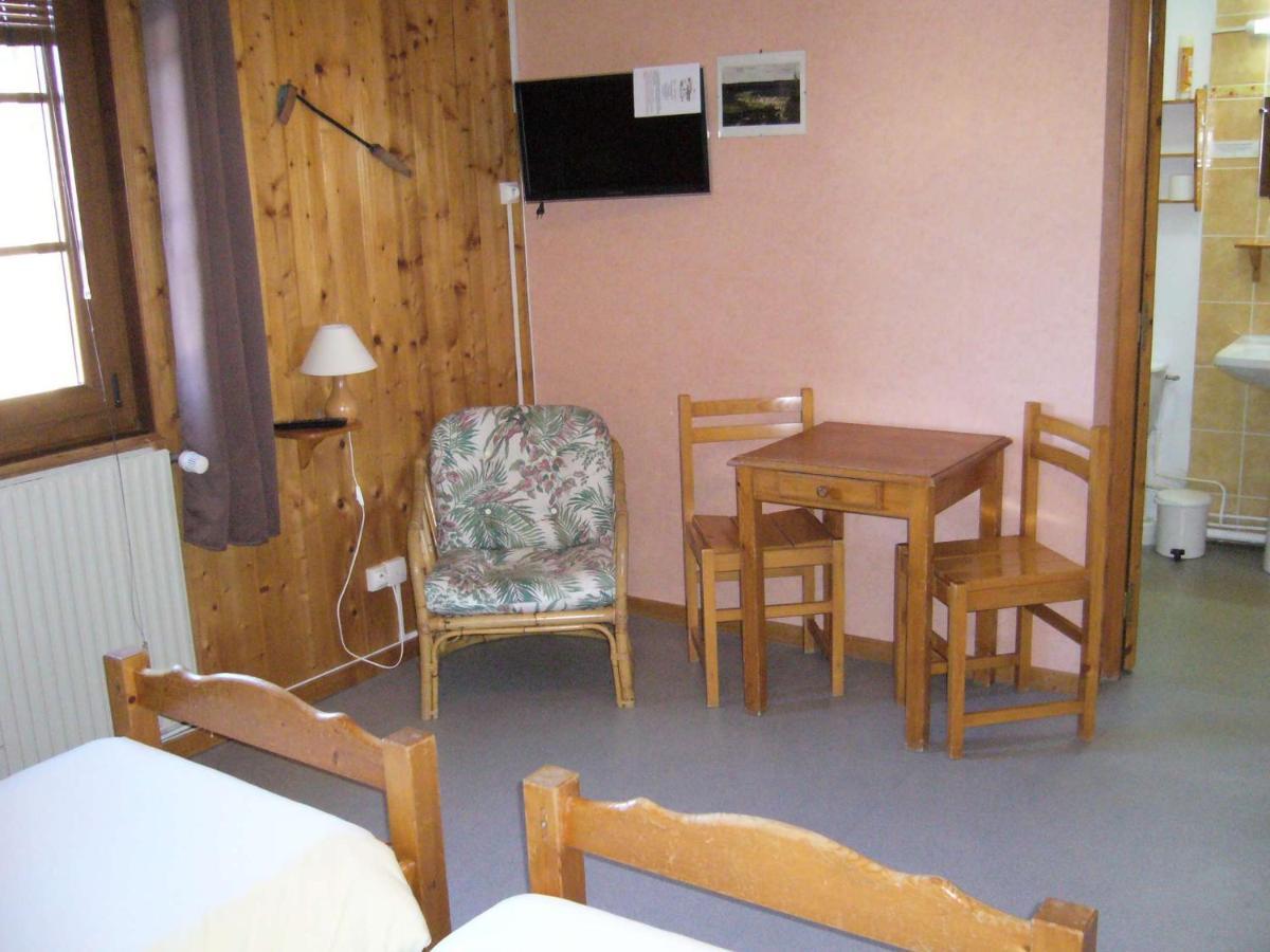 Hotel Auberge Du Grand Git La Chaux Neuve 外观 照片