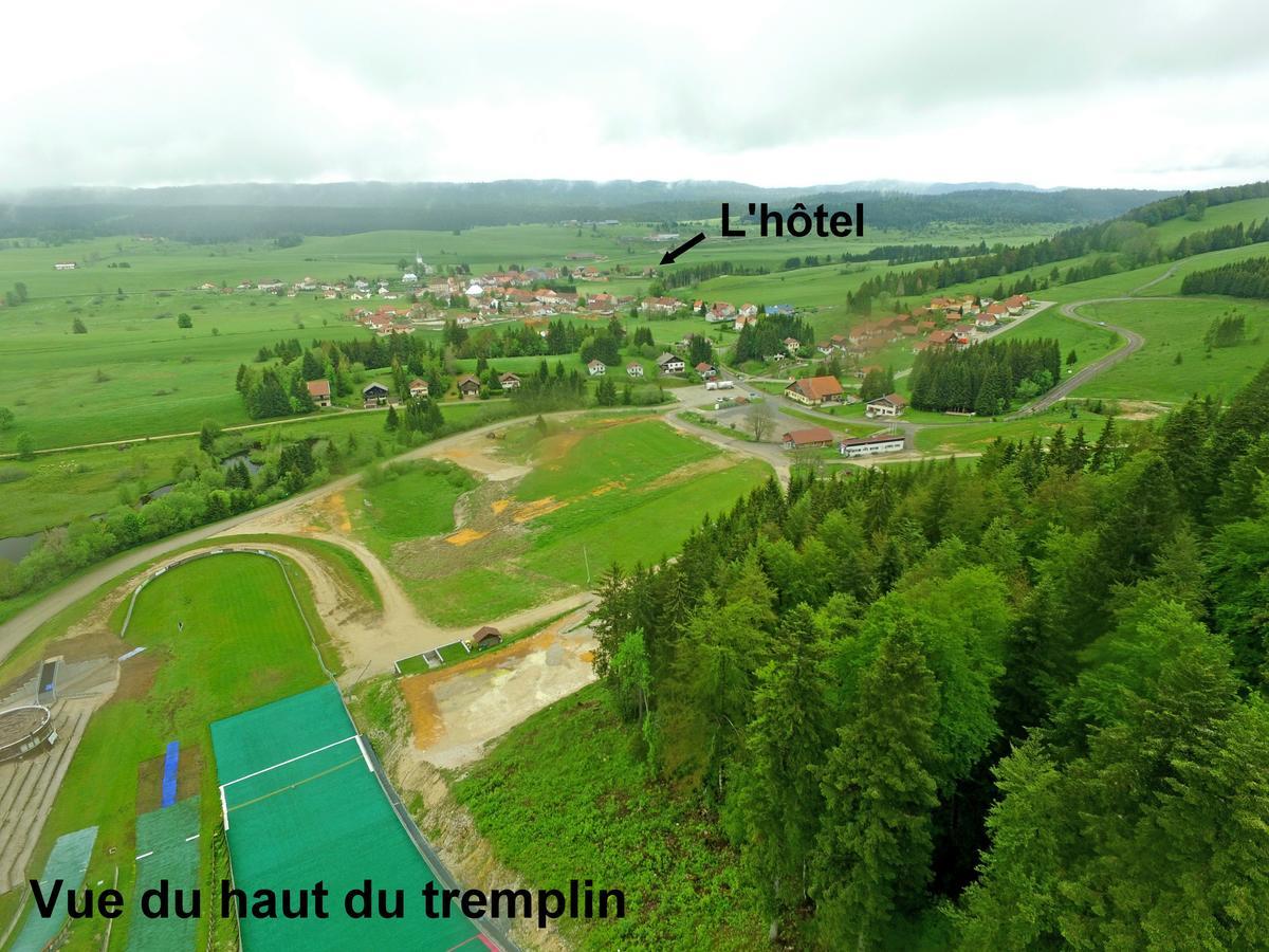 Hotel Auberge Du Grand Git La Chaux Neuve 外观 照片