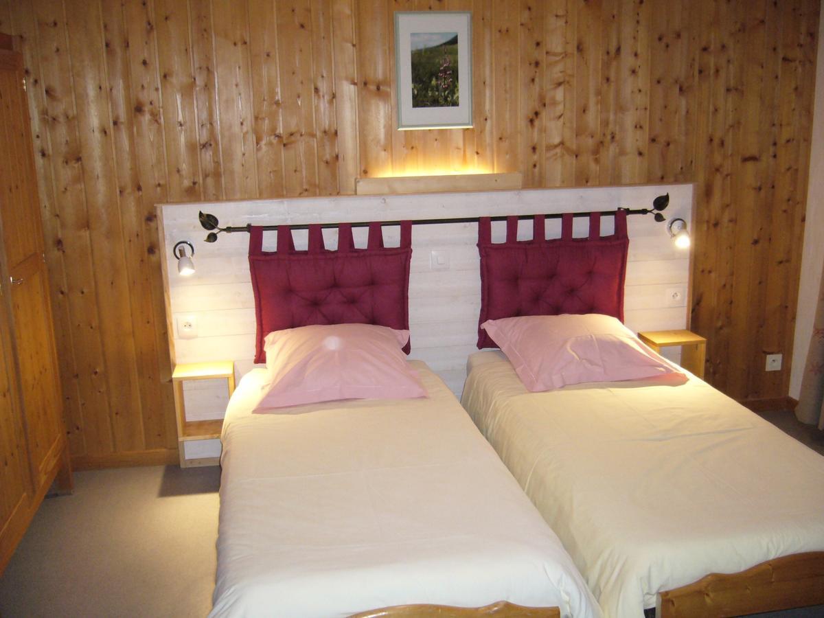 Hotel Auberge Du Grand Git La Chaux Neuve 外观 照片